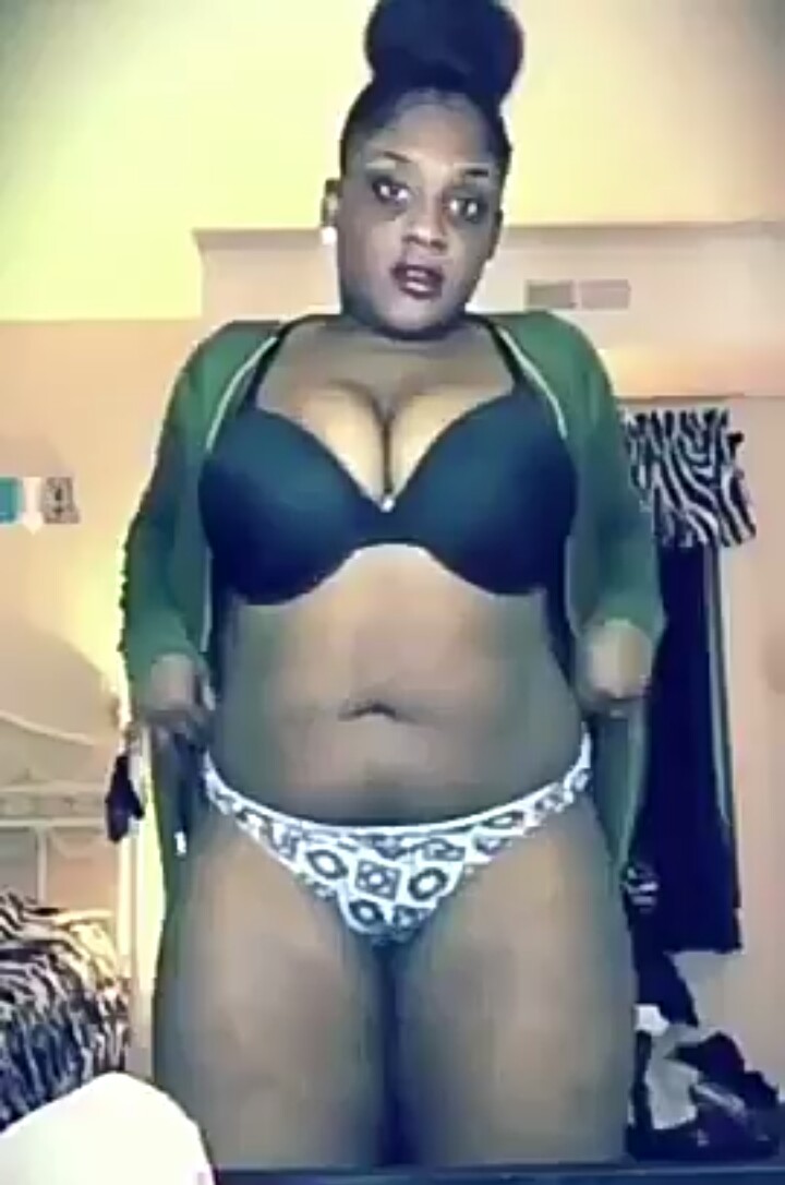 Mzansi video African big tits & big booty slut